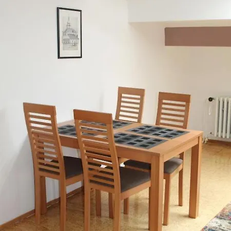 Ubytovanie V Sukromi Apartman